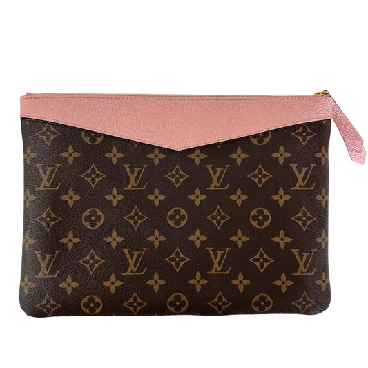 Louis Vuitton Daily Pouch In Rose Poudre