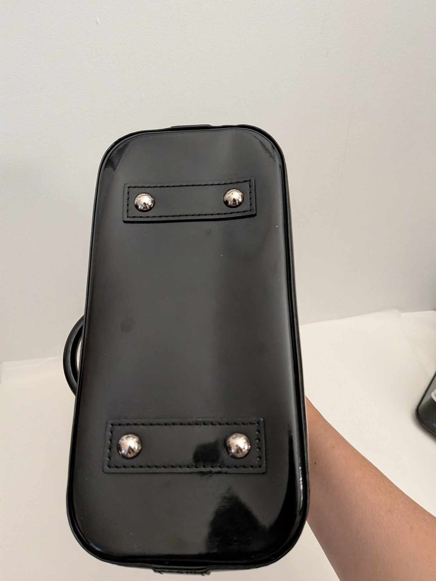 2205710-1432116 Louis Vuitton Alma BB Epi Black Silver Hardware (MI0123)