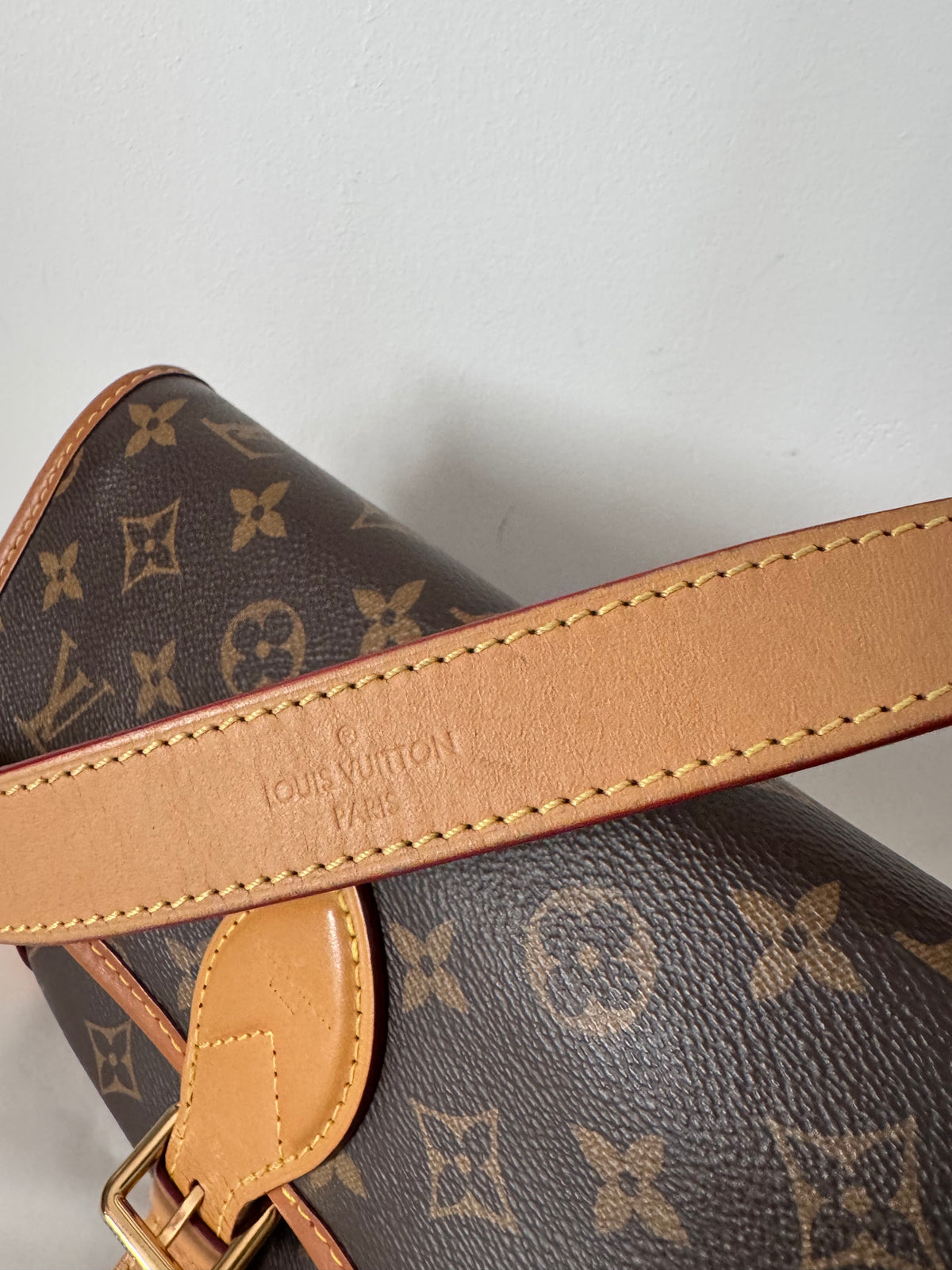 2205710-1432158 Louis Vuitton Diane Satchel Monogram Black
