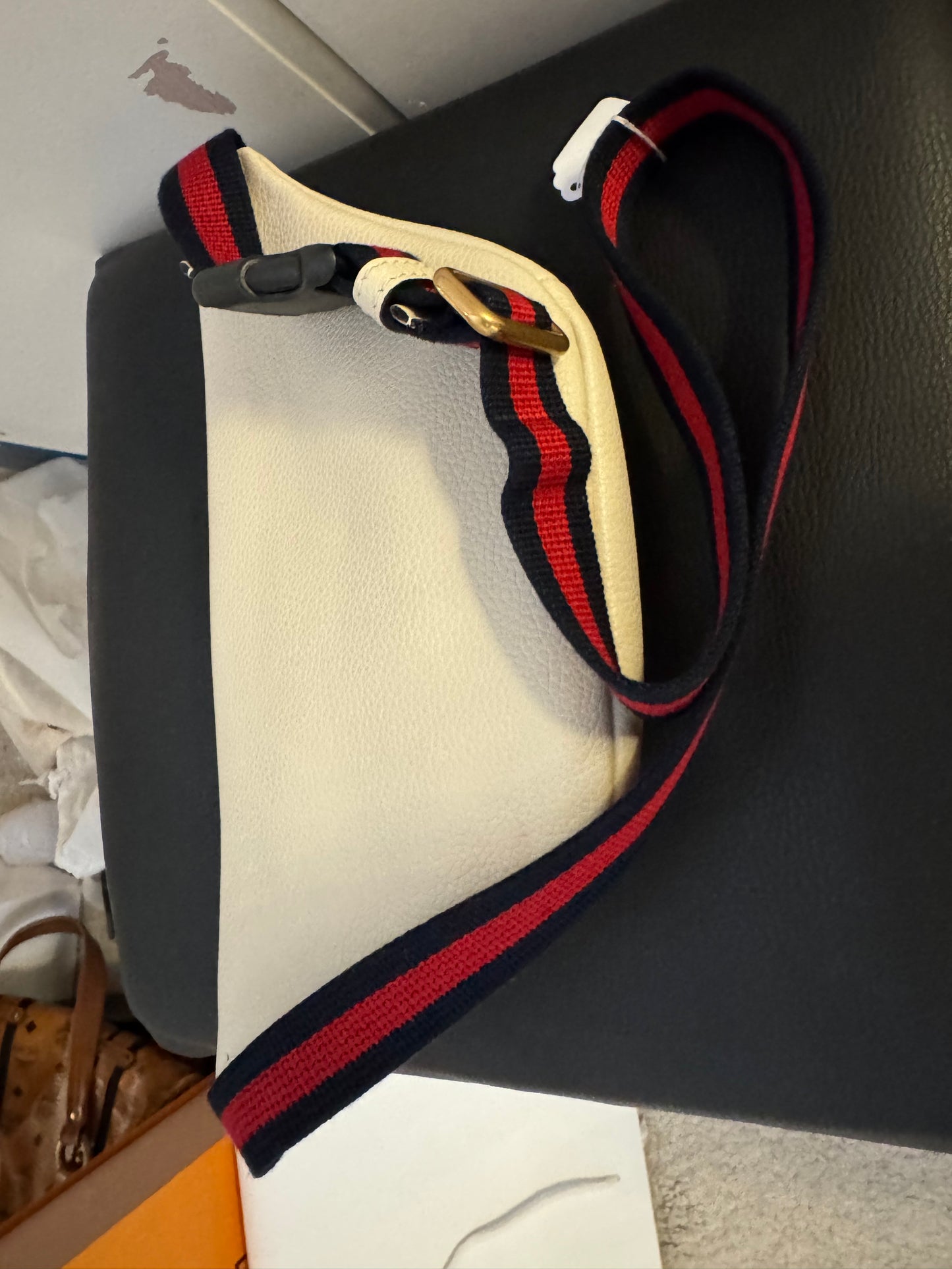 110580641
Gucci belt bag cream print (527792 204991 / B027868454) Made in Italy