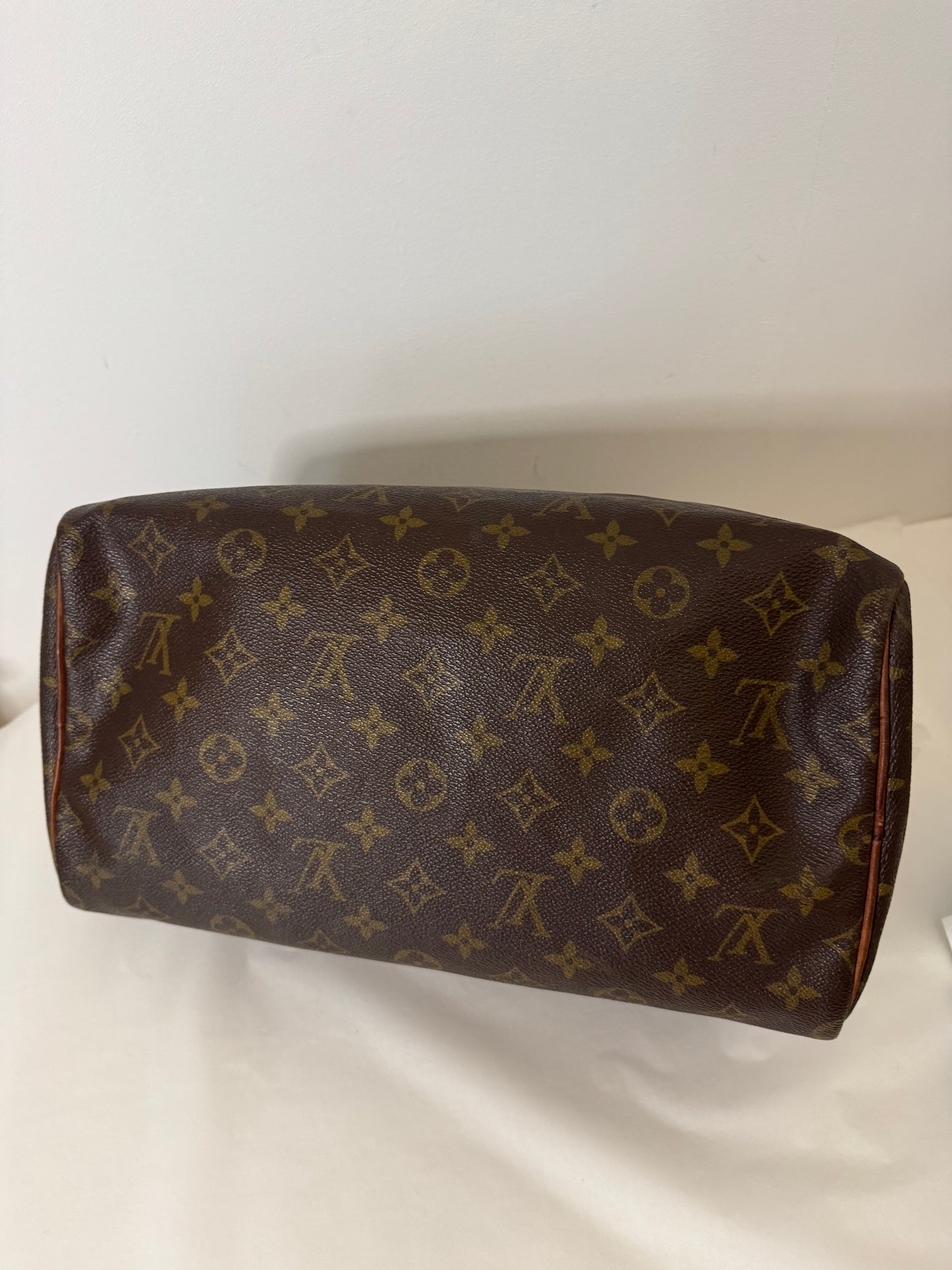 PA4896 Louis vuitton speedy 30 monogram bag Datecode : Unreadable
