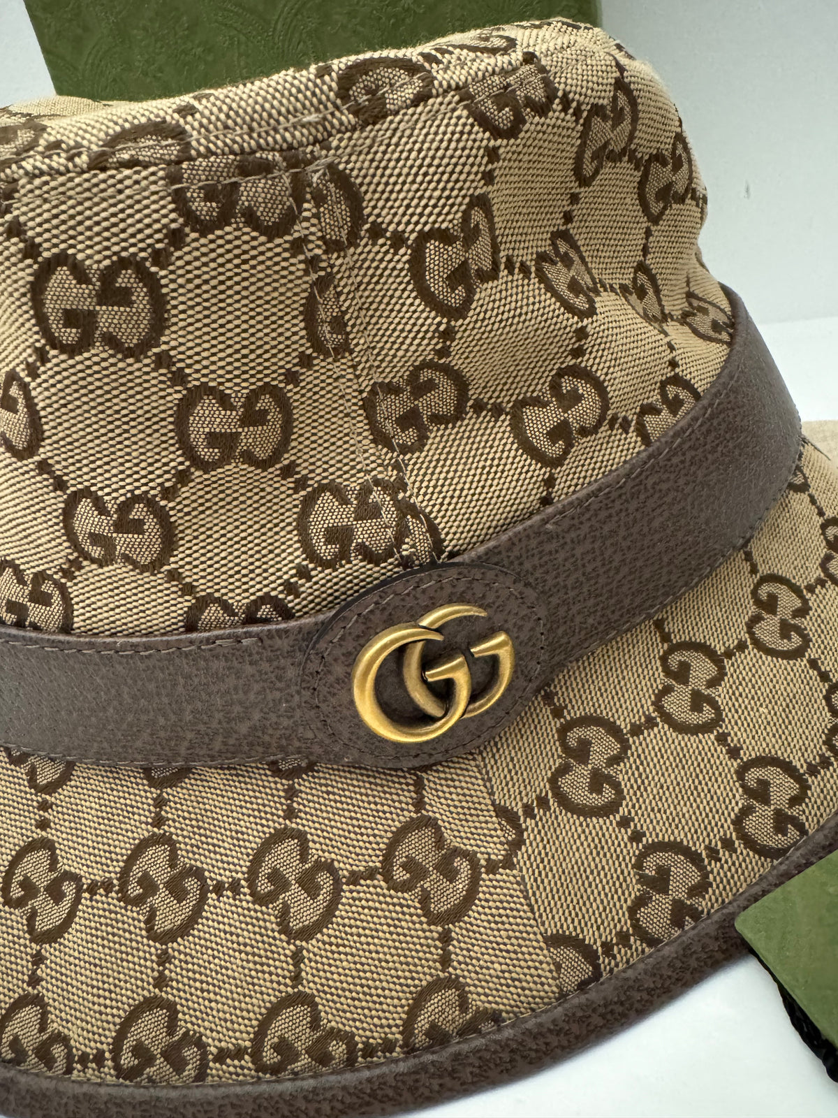 2205710-1432159 Gucci GG Bucket Hat Brown Sile L 576587 4HG62
