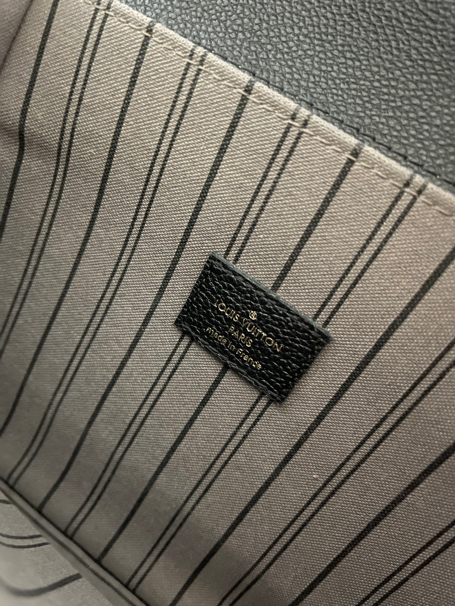 Louis Vuitton Metis Pochette Black Empreinte  Bag