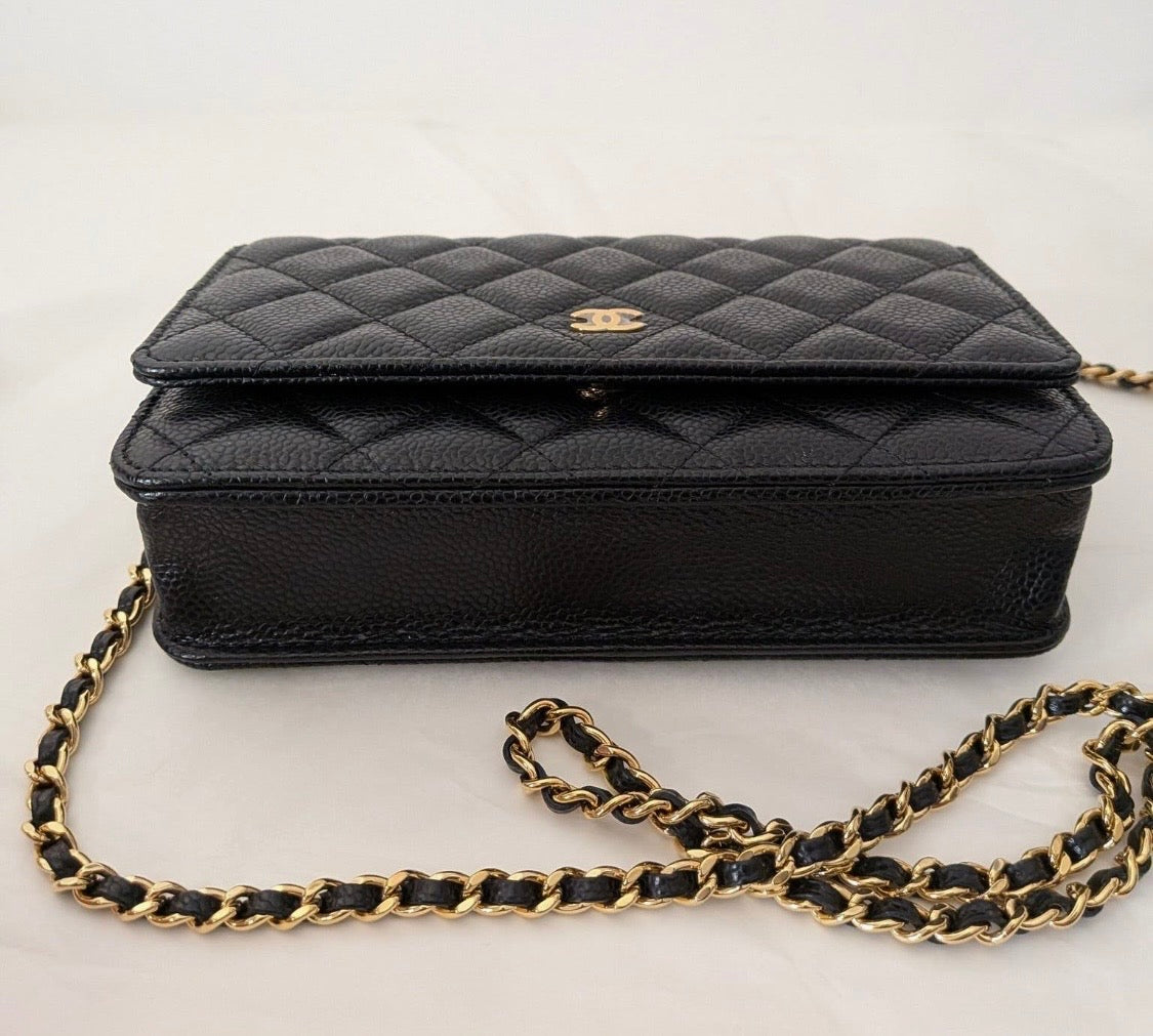 2205710-1432182 Chanel classic black quilted caviar gold hardware