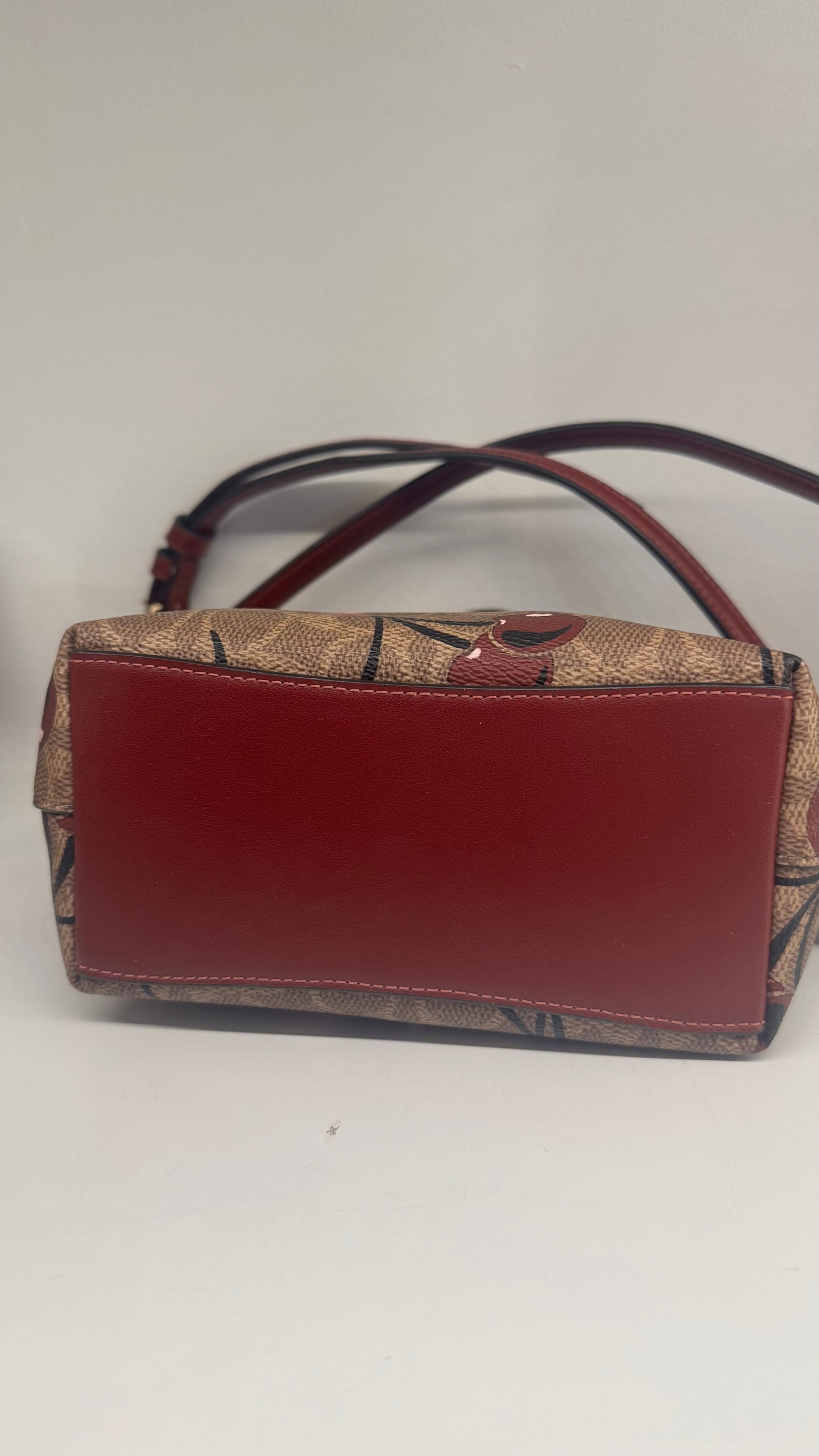 110580420 Coach Mini Tote CC Signature Red Cherry With Strap (NoK2492-CY737)