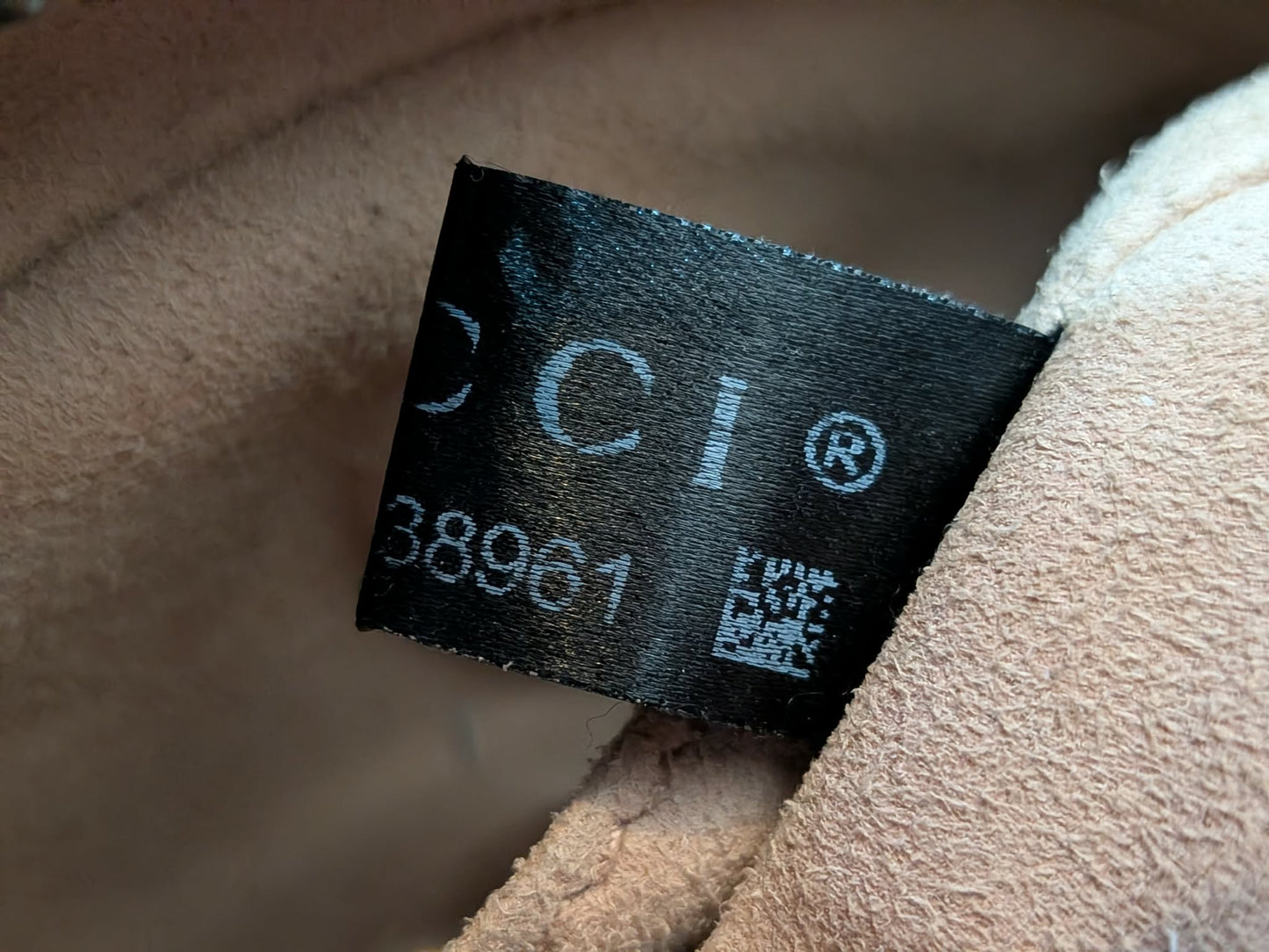 2205710-143038 Gucci GG Marmont Matelasse Black Leather Belt Bag (491294 498879) D028038961)