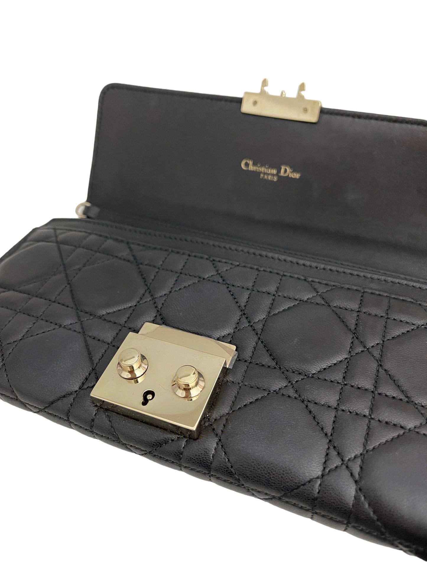 ￼Christian Dior Miss Dior Rendezvous-Vour Chain Wallet