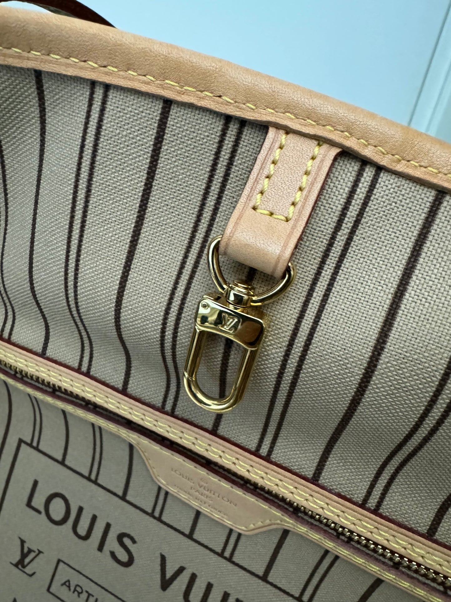 Louis Vuitton Neverfull MM Monogram Beige Bag