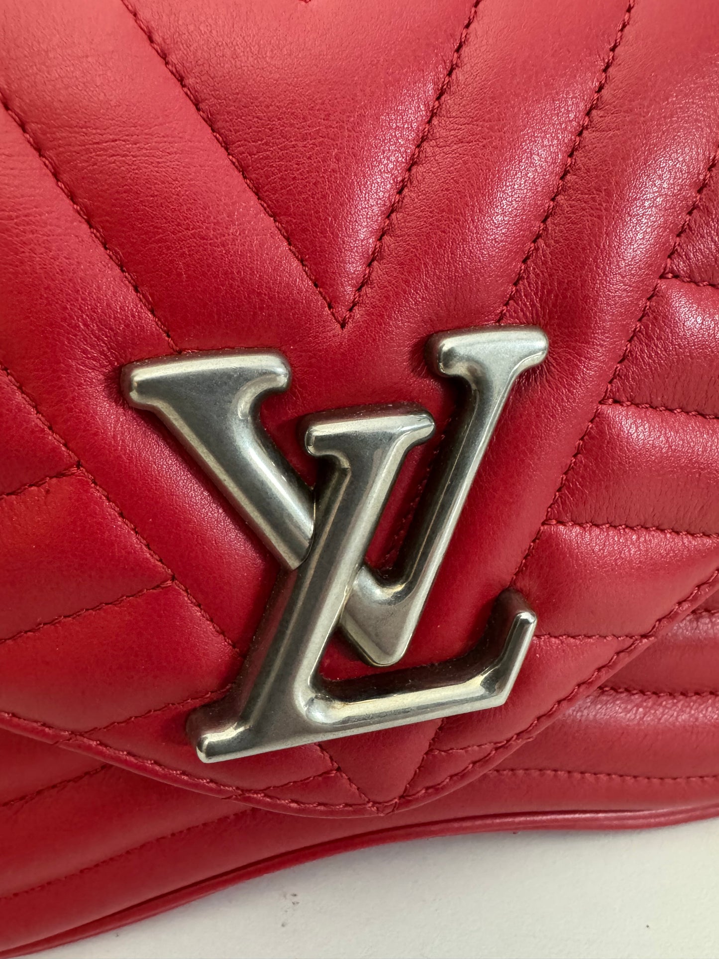 Louis Vuitton New Wave Chain Bag MM Red Bag