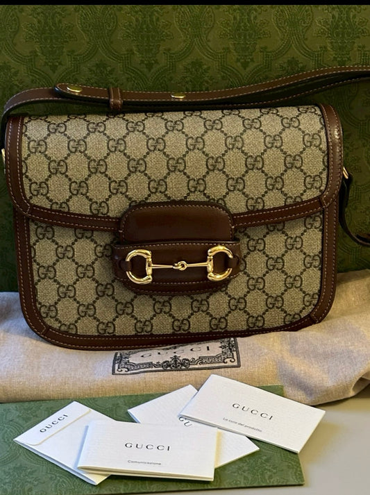 Gucci Horsebit 1955 Medium GG Supreme Crossbody Bag