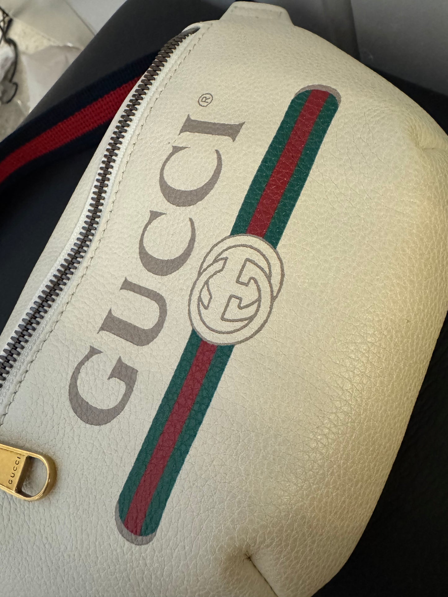 110580641
Gucci belt bag cream print (527792 204991 / B027868454) Made in Italy