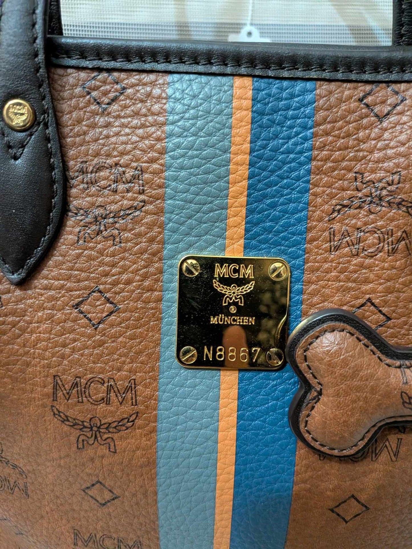 110580362 MCM Small Shopping Tote Visetos Brown