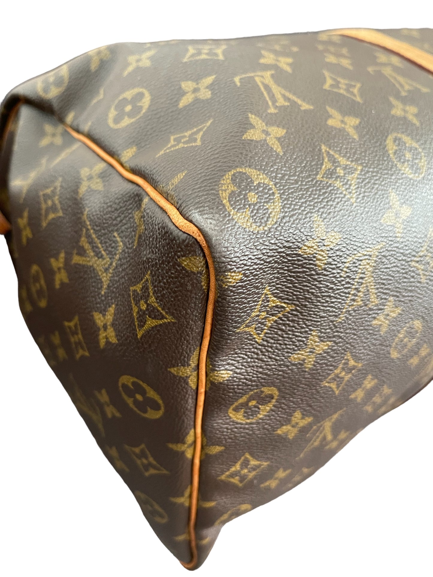 Louis Vuitton Keepall 50 Monogram Travel Bag