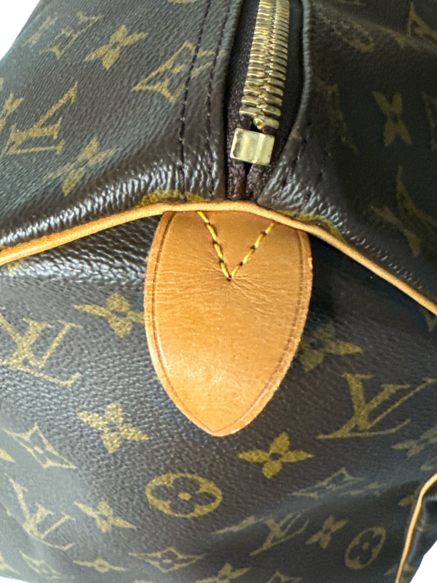 Louis Vuitton Keepall 45 Monogram Travel Bag