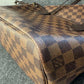 2205710-143175
Louis Vuitton Neverfull PM  Damier Ebene With Clutch Made in France (AR0127, AR3146)