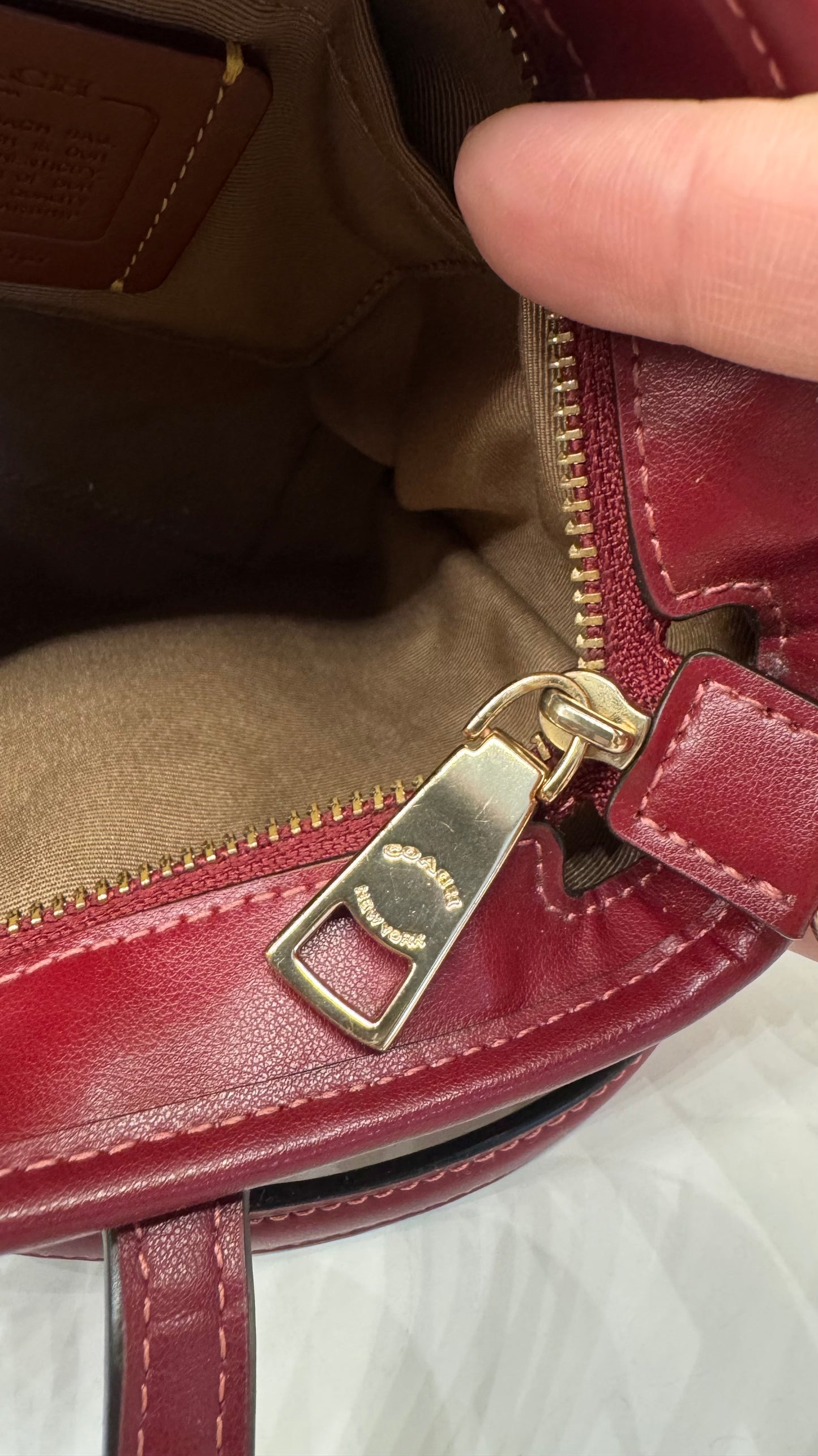 110580420 Coach Mini Tote CC Signature Red Cherry With Strap (NoK2492-CY737)