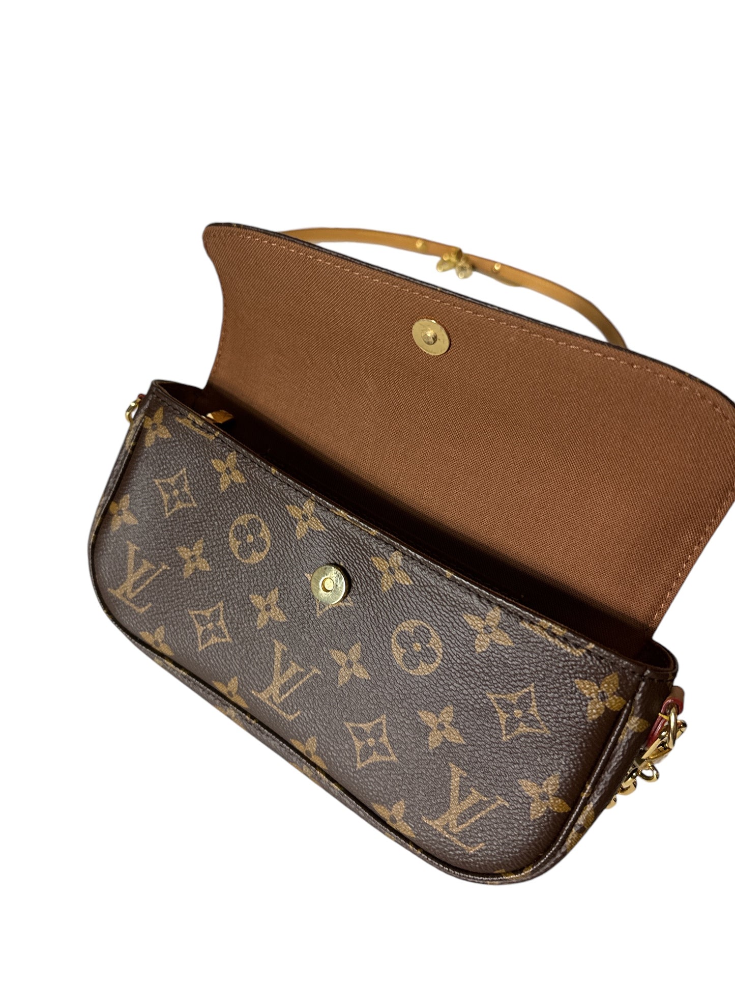 Louis Vuitton Ivy Wallet On Chain Bag