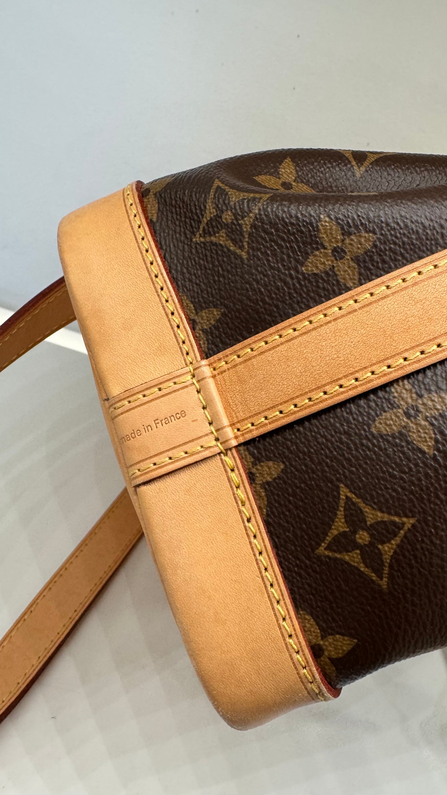 2105710-143111 Louis Vuitton Noe BB Monogram Bag ( Microchip)