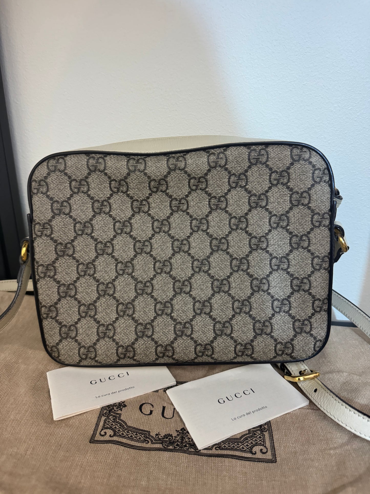 Gucci Horsebit 1955 GG Supreme Beige Crossbody Bag