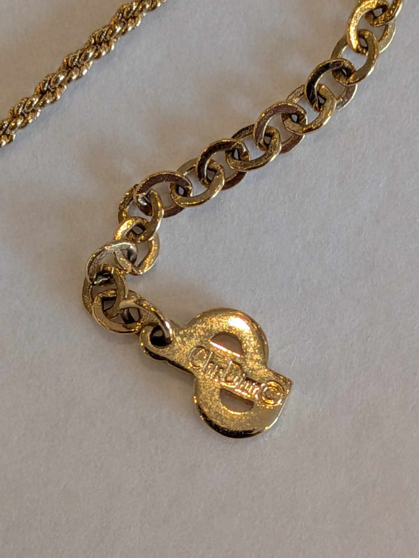 2205710-143049 Christian Dior CD Necklace Gold Hardware comes with case and the guarantee card