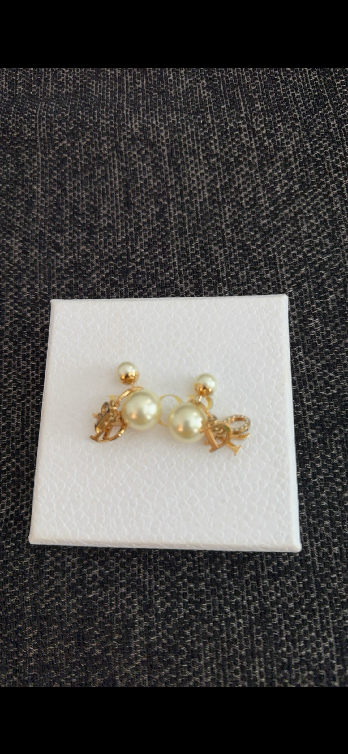 110580662 Dior Tribales Earrings Pearls Gold Hardware