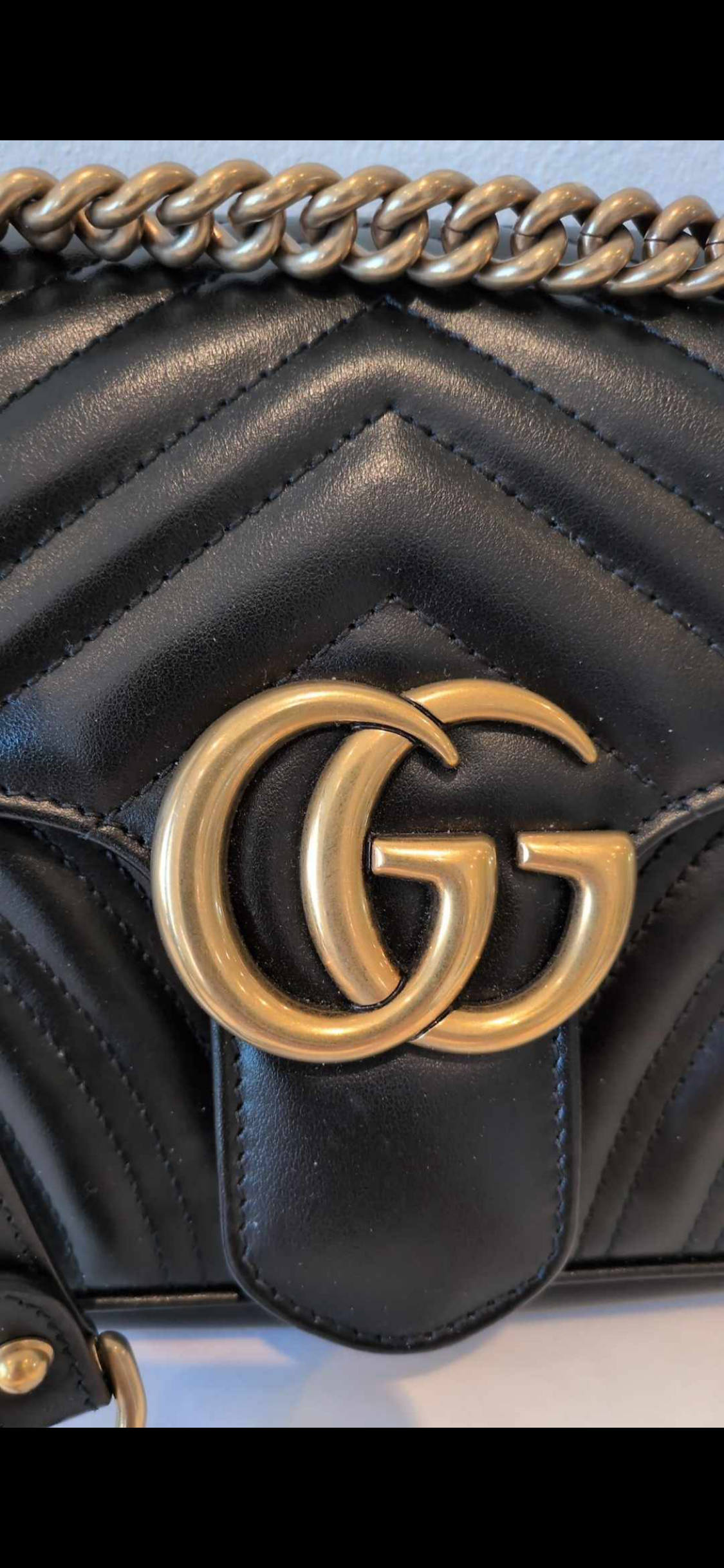 2205710-143067 Gucci Marmont Medium Black Gold Hardware Bag (443497.520981 G041084824) Made in Italy