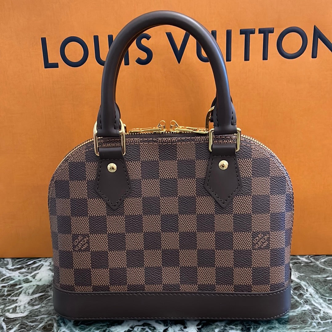 Louis Vuitton Alma Handbag 390714  Hermès 1994 preowned Kelly 28 Sellier  2way bag Neutrals  UhfmrShops