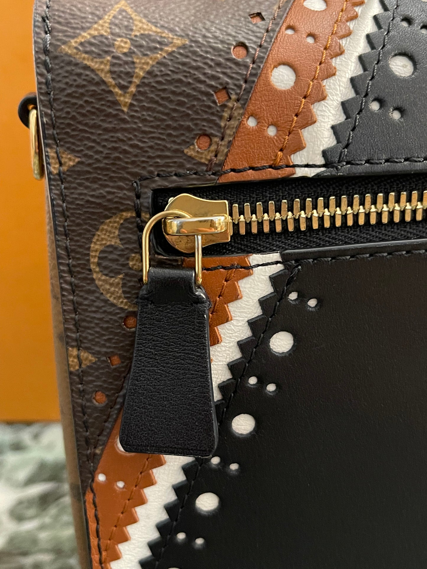Louis Vuitton Metis Bag  Pochette Brogue bag  Limited edtion